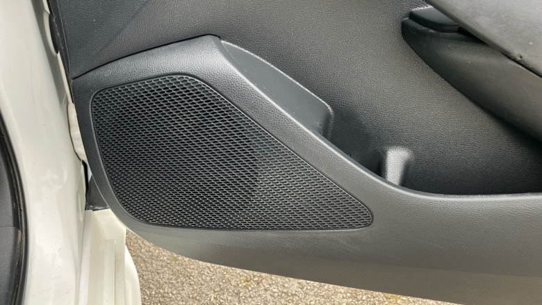 Toyota Corolla 2.0 VVT-i Hybrid Design 5dr CVT Hybrid Estate